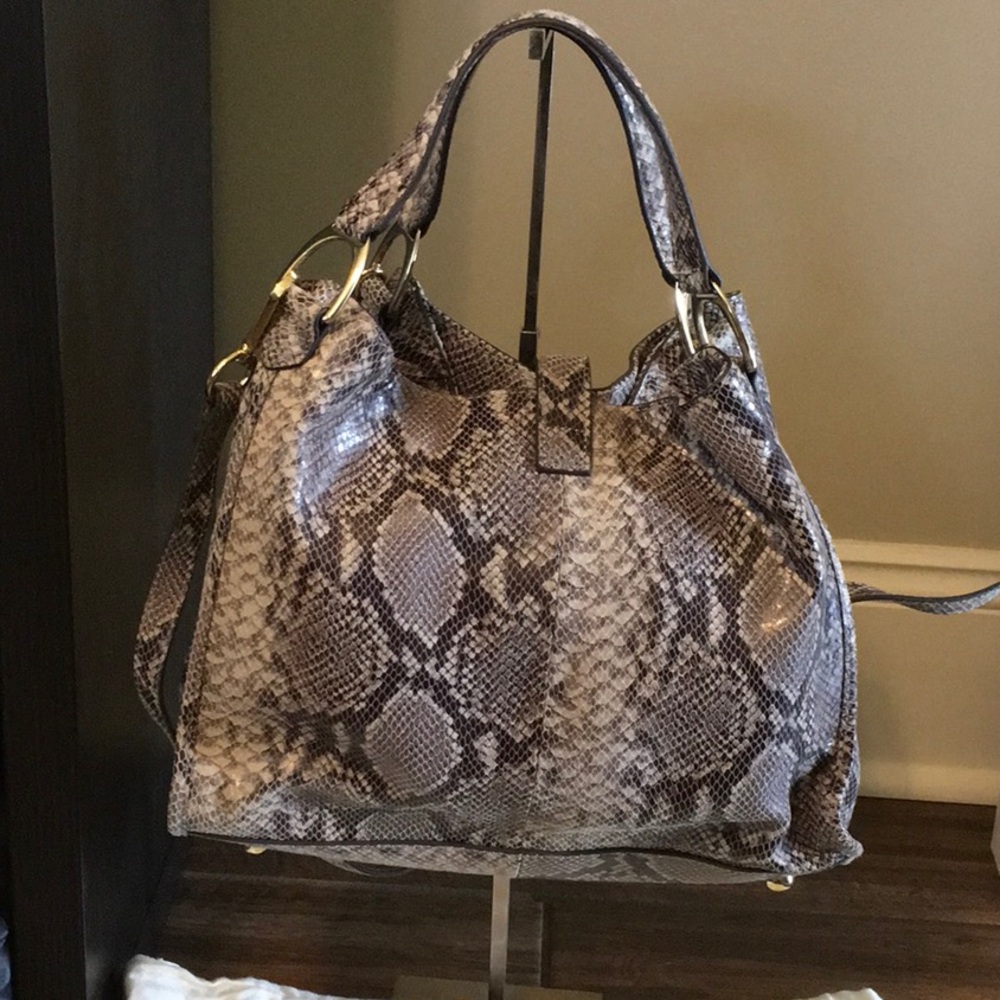 G.I.L.I. Snakeskin Patterned Bag - Picture 4 of 9